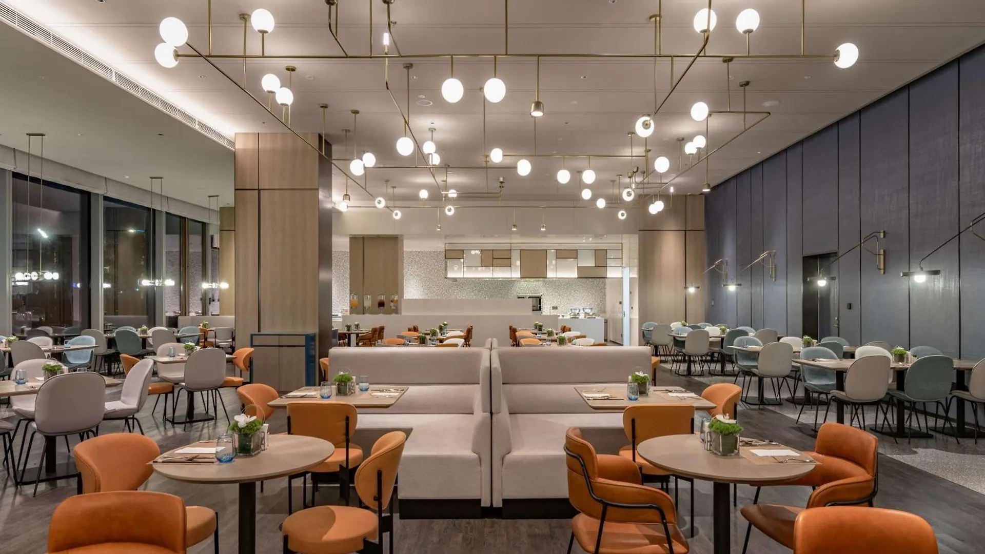Hilton Garden Inn Shenzhen World Exhibition & Convention Center Китай