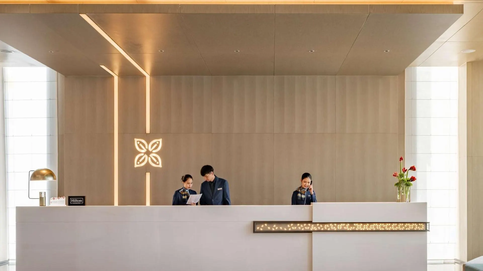 Hilton Garden Inn Shenzhen World Exhibition & Convention Center 4*,  China
